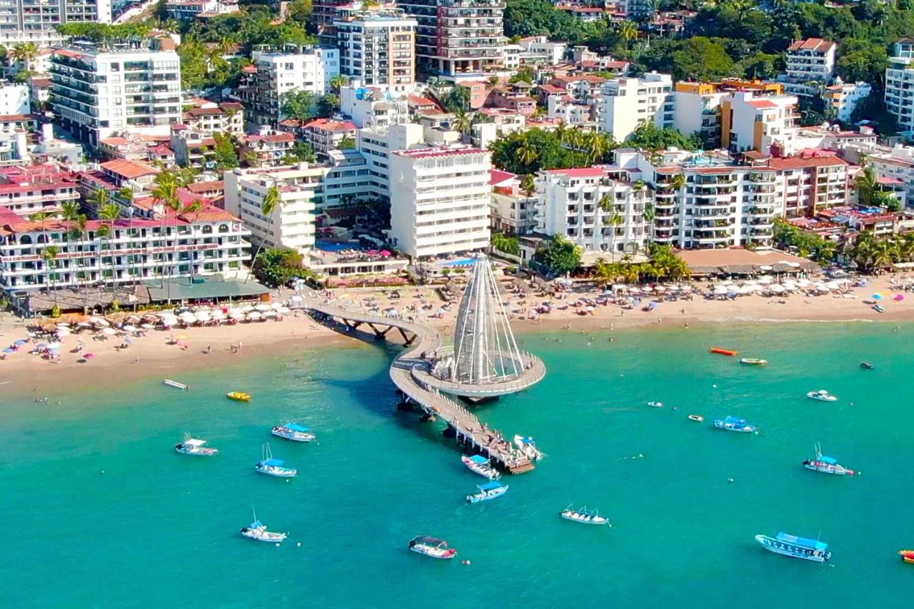 Hotel Delfin Пуерто Валярта Екстериор снимка